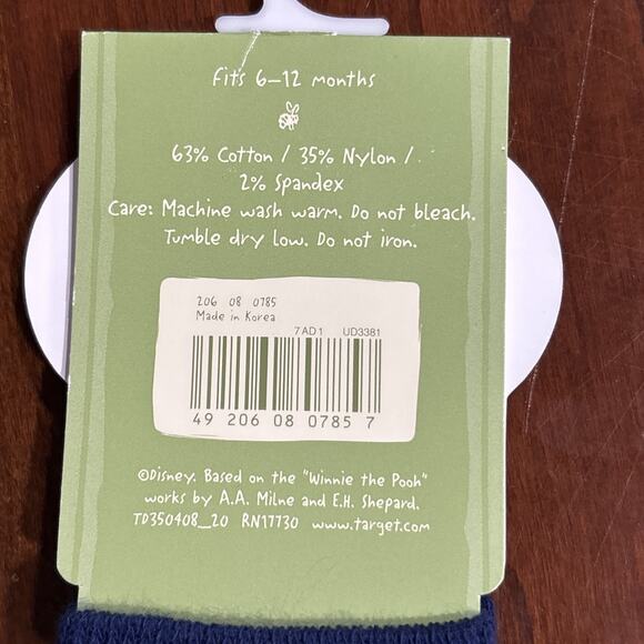 New Disney Classic Winnie The Pooh Baby Booties Socks 6-12 Months - Picture 6 of 6